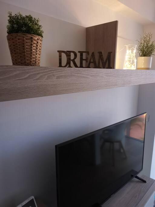 Beautiful Sea Views Cozy Apartment 350 M From Beach Benalmádena Kültér fotó