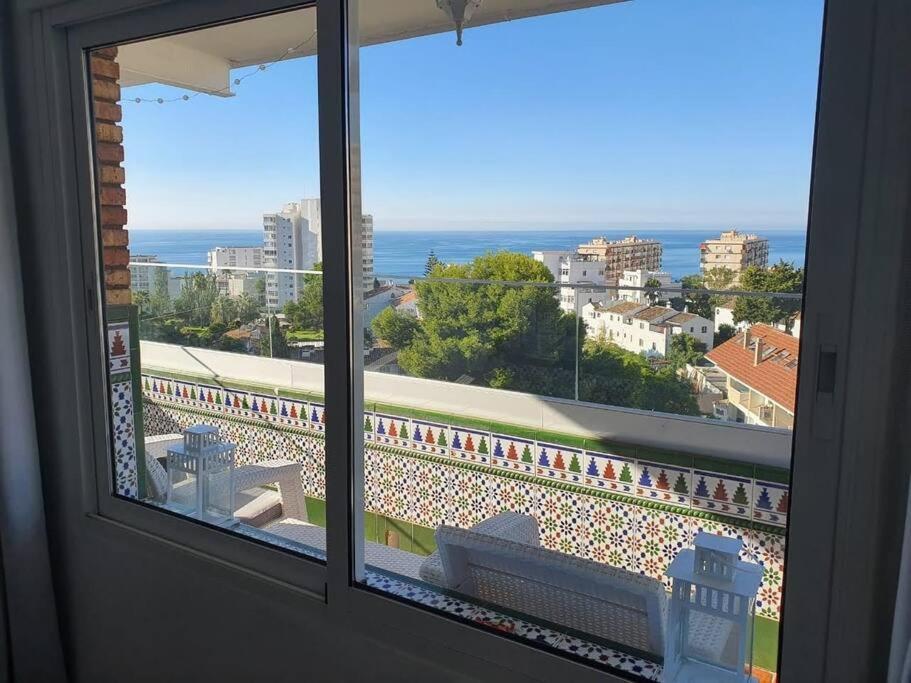 Beautiful Sea Views Cozy Apartment 350 M From Beach Benalmádena Kültér fotó