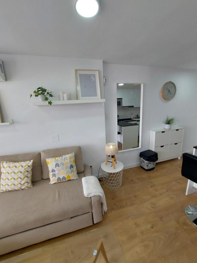 Beautiful Sea Views Cozy Apartment 350 M From Beach Benalmádena Kültér fotó